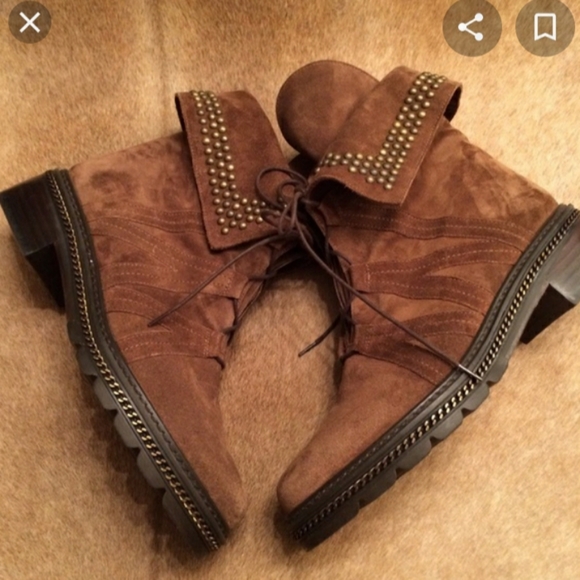 NIB Stuart Weitzman YadaStud Biker Boot sz 6 - Picture 2 of 9